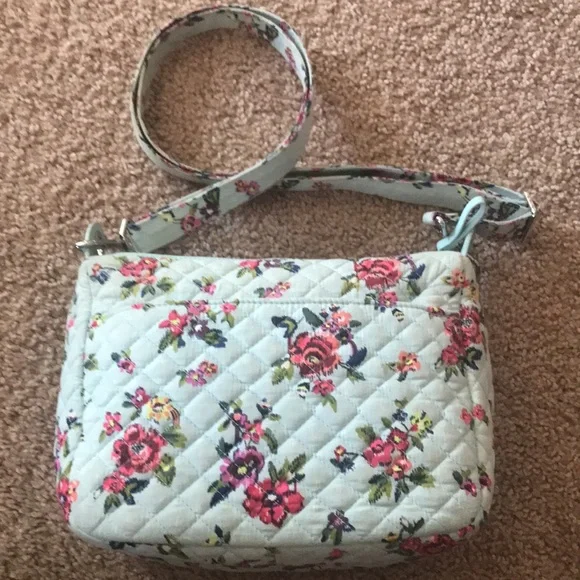 Vera Bradley Water Bouquet pattern crossbody shoulder bag - Picture 2 of 11